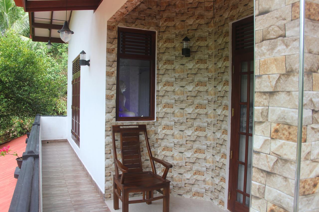 Maneesha Guest House Weligama Eksteriør billede